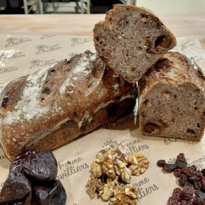 Pain de saison Prunoix ( pruneaux noix raisins) 1 kg
